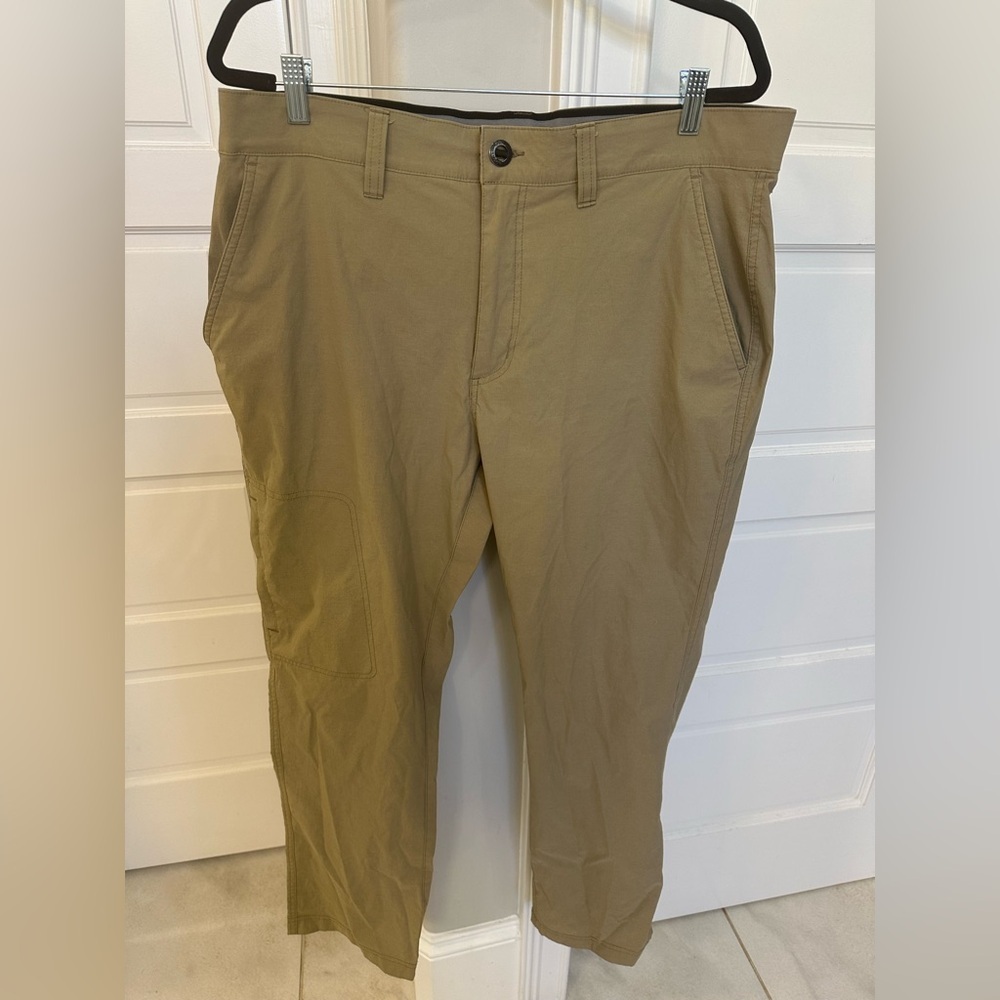 Orvis Tech Pants Men’s 38x29 Tan Stretch Hiking Trek Breathable Water Resistant